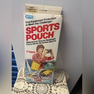 SIMO Sports Pouch - High Visibility Yellow